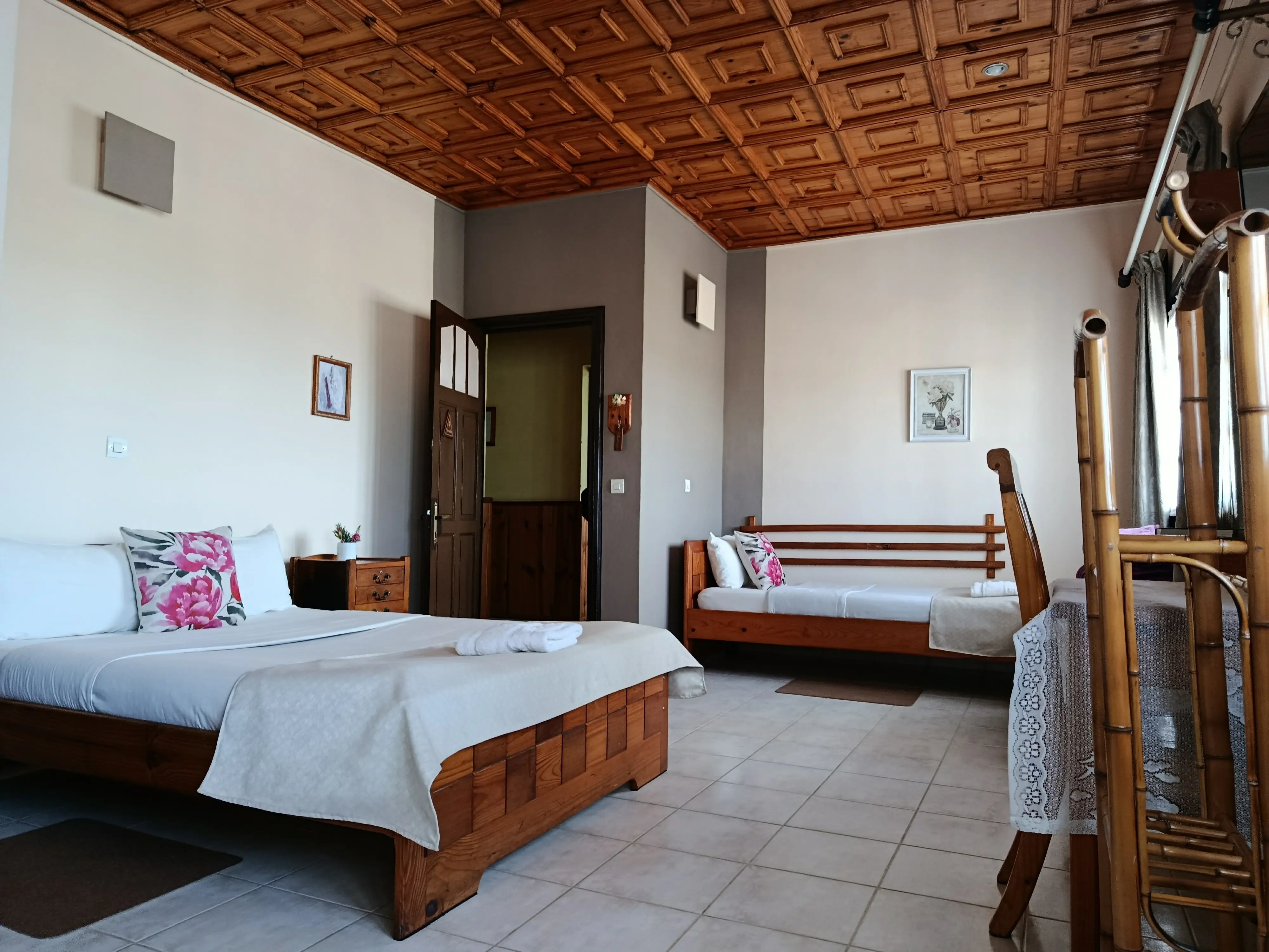Chambres Familiales - Photo 1 - Hôtel Mahamanina